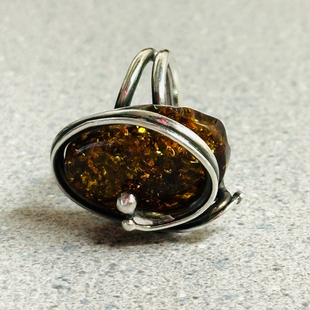 Vintage Sterling Silver size 7.5 Baltic Amber Ring - Picture 2 of 4